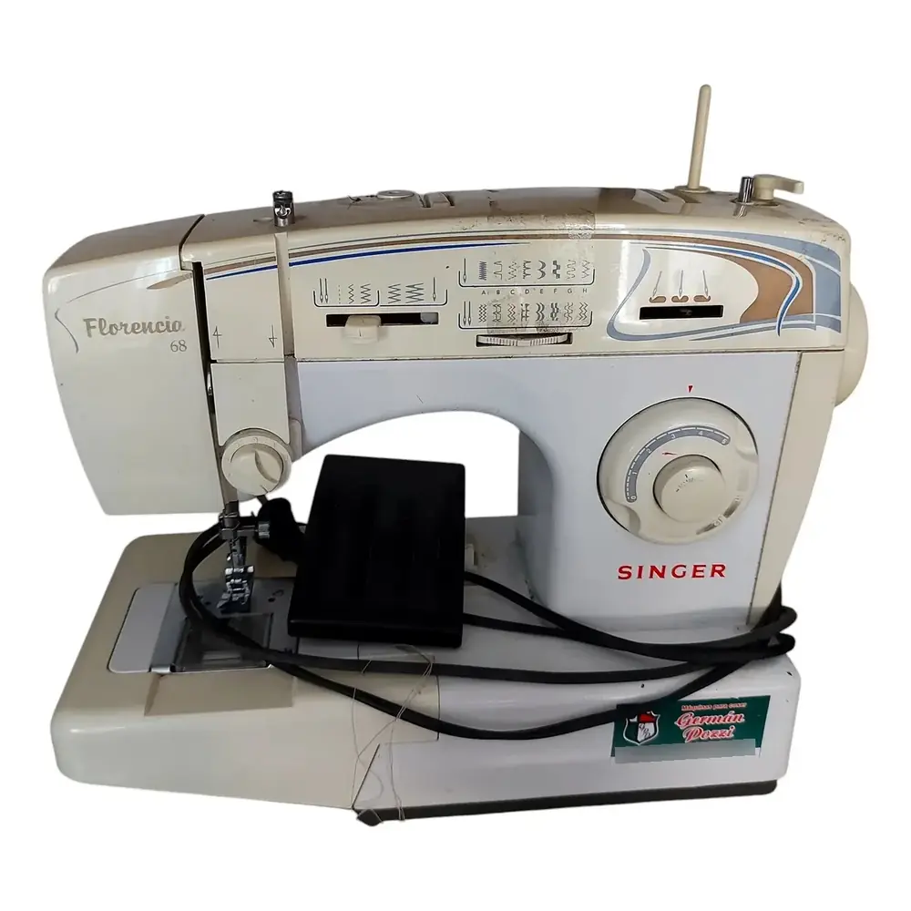 Máquina de Coser Singer Florencia 68